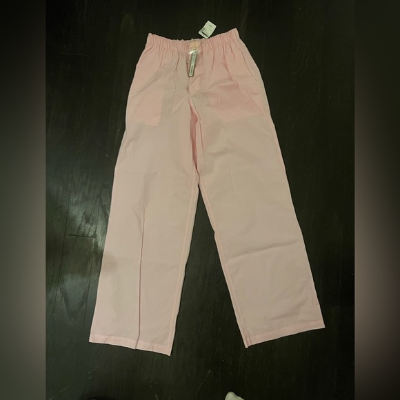 SKIMS Pink Pajama Pants - Picture 9 of 10